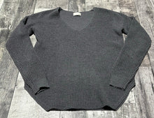 Load image into Gallery viewer, Wilfred Free grey sweater - Hers size XS
