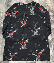Load image into Gallery viewer, H&amp;M black/red/purple dress - Hers size 2
