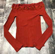 Load image into Gallery viewer, Free People orange off the shoulder long sleeve shirt - Hers size L
