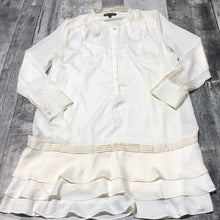 Load image into Gallery viewer, Banana Republic cream long sleeve dress - Hers size 12
