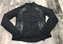 Load image into Gallery viewer, lululemon black/grey light jacket - Hers size approx S/M
