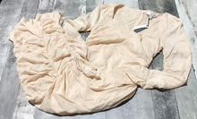 Load image into Gallery viewer, Banana Republic cream maxi dress - Hers size 8

