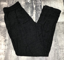 Load image into Gallery viewer, Massimo Dutti black mid rise pants - Hers size 2
