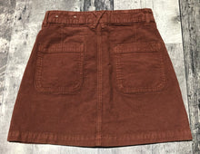 Load image into Gallery viewer, American Eagle dark burnt orange corduroy mini skirt - Hers size 00
