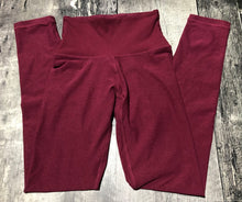 Load image into Gallery viewer, TNA burgundy high rise leggings - Hers size 2XS
