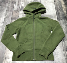Load image into Gallery viewer, lululemon green zip up hoodie - Hers size 4
