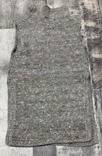 Load image into Gallery viewer, Wilfred grey/green tank sweater - Hers size XXS

