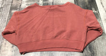 Load image into Gallery viewer, American Eagle salmon pink crop sweater - Hers size XS
