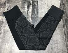 Load image into Gallery viewer, lululemon black/grey high rise leggings - Hers size approx XS
