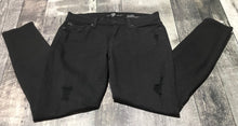 Load image into Gallery viewer, 7 for all mankind black mid rise skinny ankle jeans - Hers size 26
