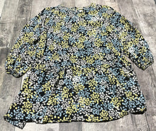 Load image into Gallery viewer, H&amp;M black/blue/yellow floral dress - Hers size M
