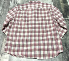 Load image into Gallery viewer, American Eagle pink/cream button up - His size XL
