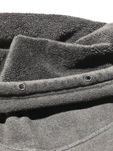 Load image into Gallery viewer, lululemon black/grey sweater - Hers size 4

