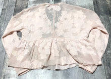 Load image into Gallery viewer, Wilfred light pink sheer crop blouse - Hers size XXS
