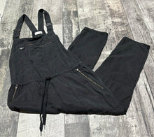 Load image into Gallery viewer, Wilfred Free black overalls - Hers size XS
