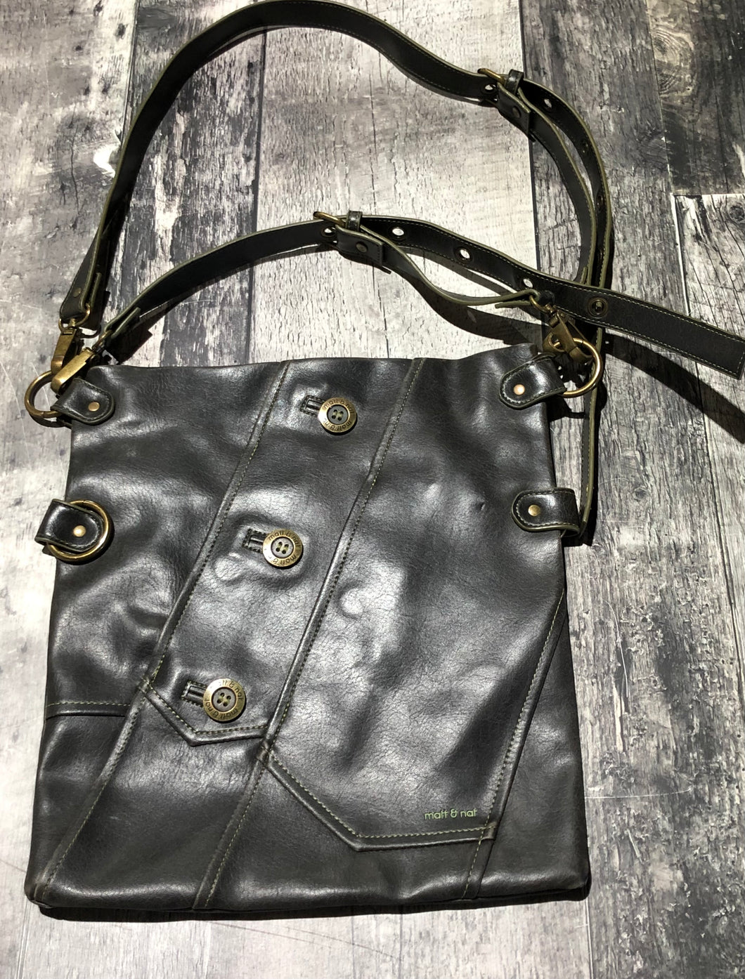 Matt & Nat black purse