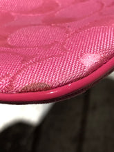 Load image into Gallery viewer, Coach pink wristlet
