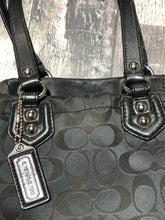 Load image into Gallery viewer, Coach black medium size purse
