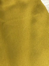 Load image into Gallery viewer, H&amp;M green dress - Hers size 6
