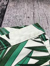 Load image into Gallery viewer, Michael Kors green/mint mid rise pants - Hers size 16
