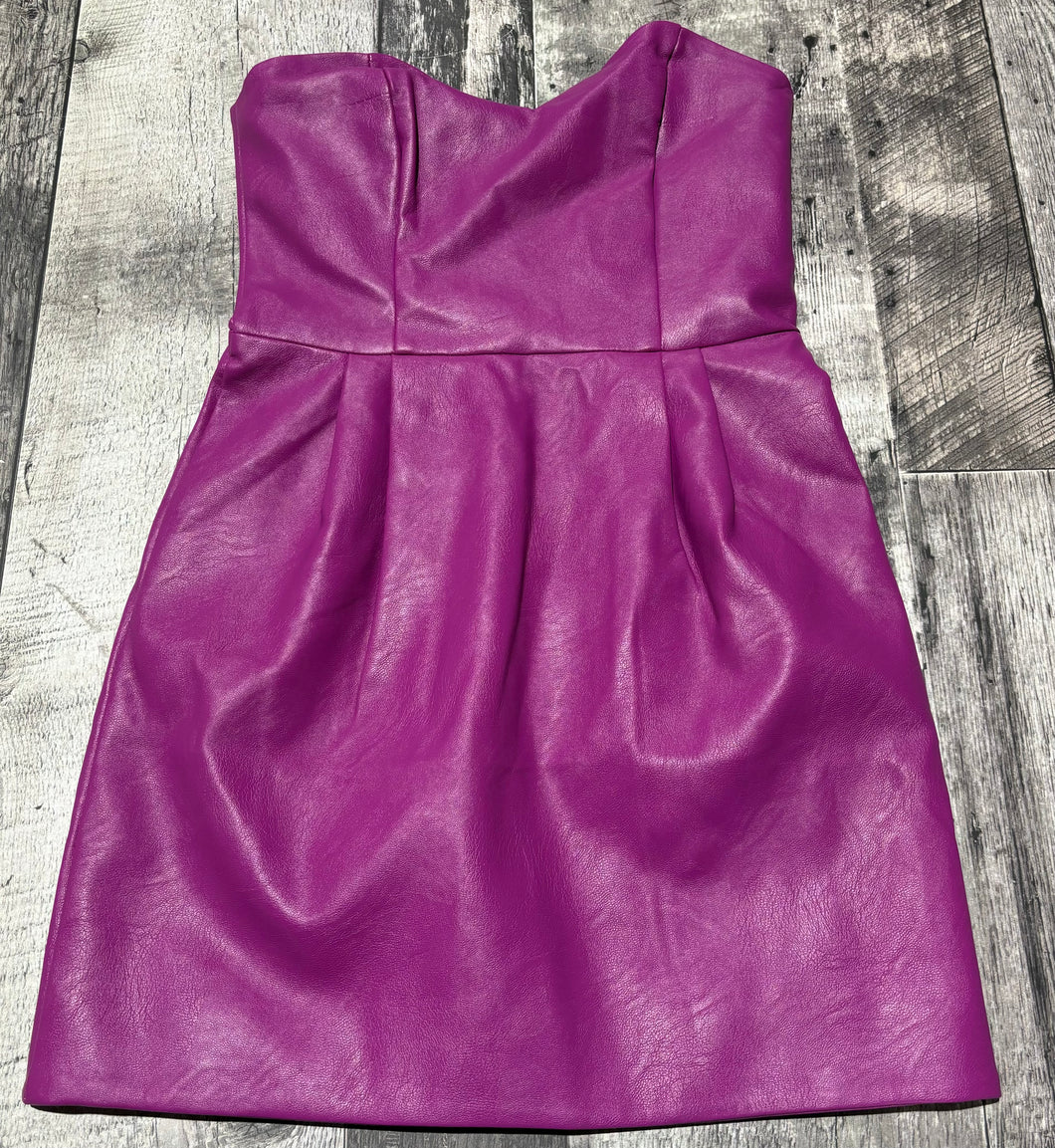 Topshop magenta strapless dress - Hers size 4