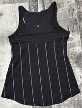 Load image into Gallery viewer, lululemon black/white tank top - Hers size approx S
