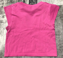 Load image into Gallery viewer, Aritzia pink seamless crop top - Hers size S
