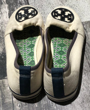 Load image into Gallery viewer, Tory Burch cream/black flats - Hers size 8
