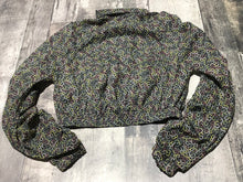 Load image into Gallery viewer, Sweaty Betty black/green/pink light jacket/leggings - Hers size 8
