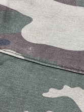 Load image into Gallery viewer, TNA green/brown camo pants - Hers size M
