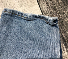 Load image into Gallery viewer, Agolde light blue/dark blue high rise jeans - Hers size 26
