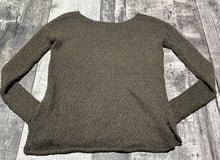 Load image into Gallery viewer, Talula dark green knit sweater - Hers size XXS
