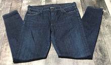 Load image into Gallery viewer, Citizen of Humanity dark blue high rise skinny jeans - Hers size 32
