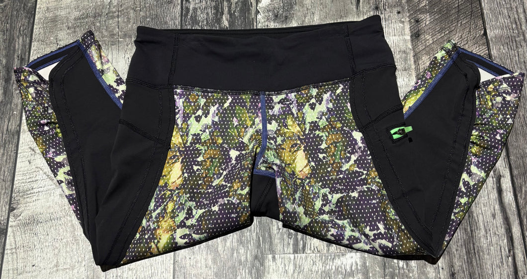 lululemon black/green cropped leggings - Hers size 4