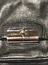 Load image into Gallery viewer, Coach black medium purse
