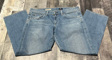 Load image into Gallery viewer, AG blue tomboy crop jeans - Hers size 30
