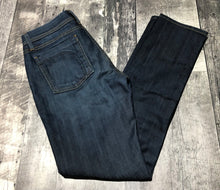 Load image into Gallery viewer, Fidelity dark blue mid rise skinny jeans - Hers size 28
