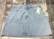Load image into Gallery viewer, Frank and Oak light blue denim skirt - Hers size L
