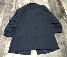 Load image into Gallery viewer, H&amp;M navy oversized blazer - Hers size 8
