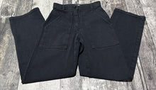 Load image into Gallery viewer, Wilfred Free black high rise straight leg jeans - Hers size 00

