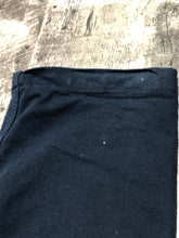 Load image into Gallery viewer, TNA navy high rise joggers - Hers size 0
