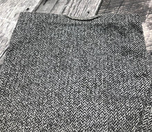 Load image into Gallery viewer, AG grey/black slim pants - His size 32x34
