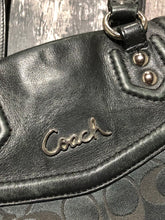 Load image into Gallery viewer, Coach black medium size purse
