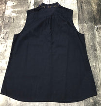 Load image into Gallery viewer, J.Crew navy tank blouse - Hers size 6
