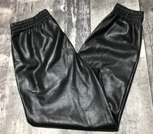 Load image into Gallery viewer, Babaton black zedel faux leather joggers - Hers size XS
