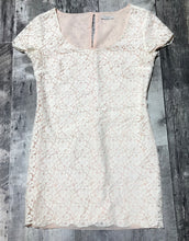 Load image into Gallery viewer, Talula light pink/cream lace dress - Hers size XS
