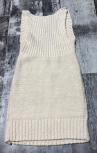 Load image into Gallery viewer, Talula Babaton cream knot tank top - Hers size M

