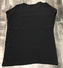 Load image into Gallery viewer, Wilfred Free black button dress - Hers size XS
