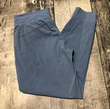 Load image into Gallery viewer, Athleta blue athletic pants - Hers size 4
