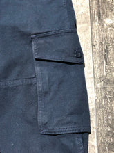 Load image into Gallery viewer, TNA navy high rise joggers - Hers size 0
